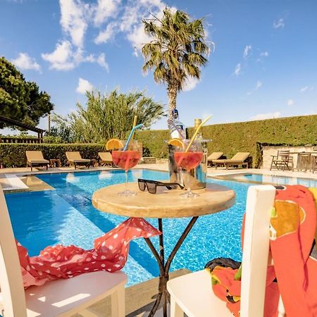 Oceanides Luxury Apartments シティア エクステリア 写真