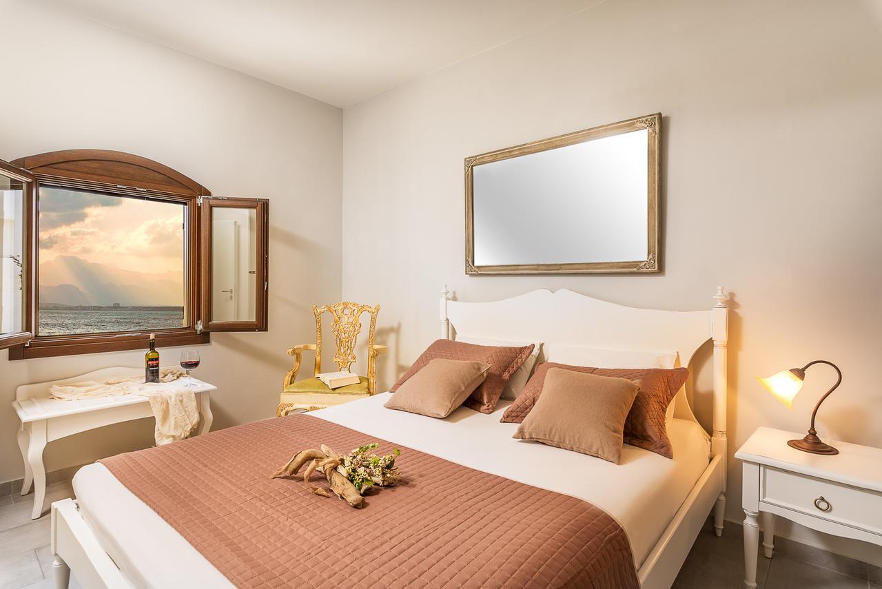 Oceanides Luxury Apartments シティア エクステリア 写真