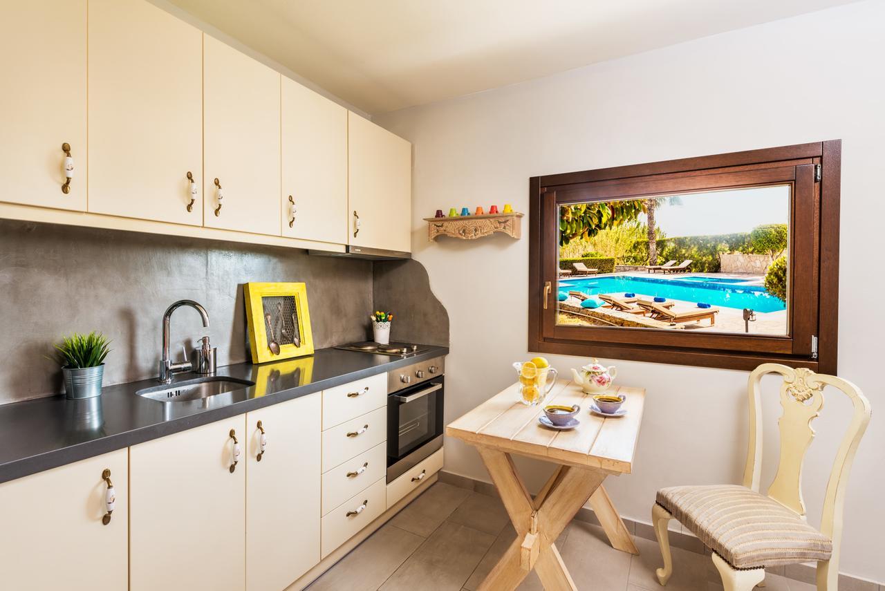 Oceanides Luxury Apartments シティア エクステリア 写真